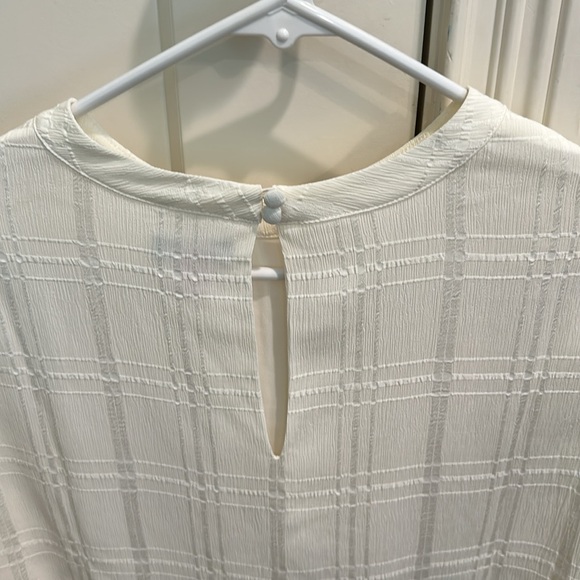 Cream Patterned Top - Picture 5 of 5